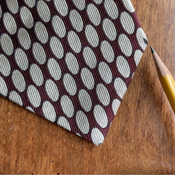 Brooks Brothers Geometric Pattern Silk Men’s Tie - Picture 5 of 9